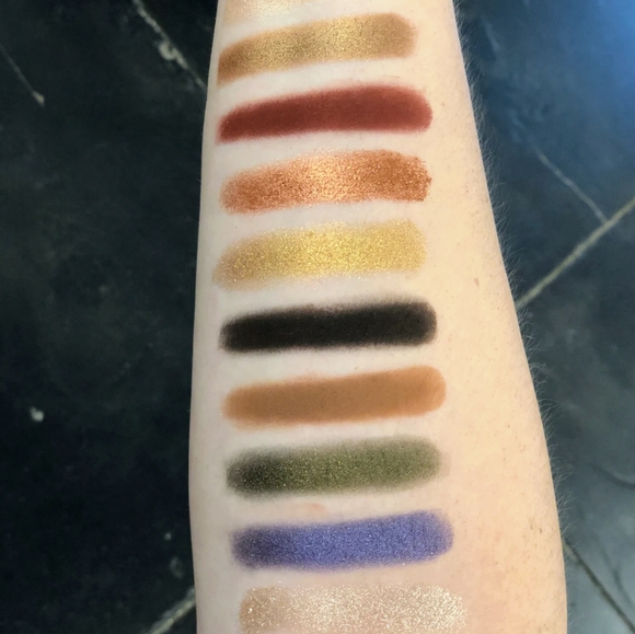Pat McGrath Mothership VI palette - Picture 3 of 8